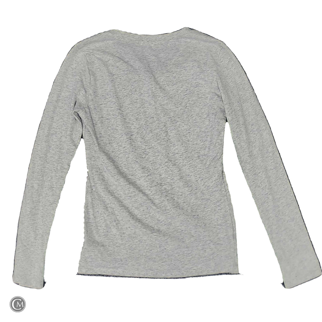 Top Ls Basic By Clothes Mentor In Grey, Size: M