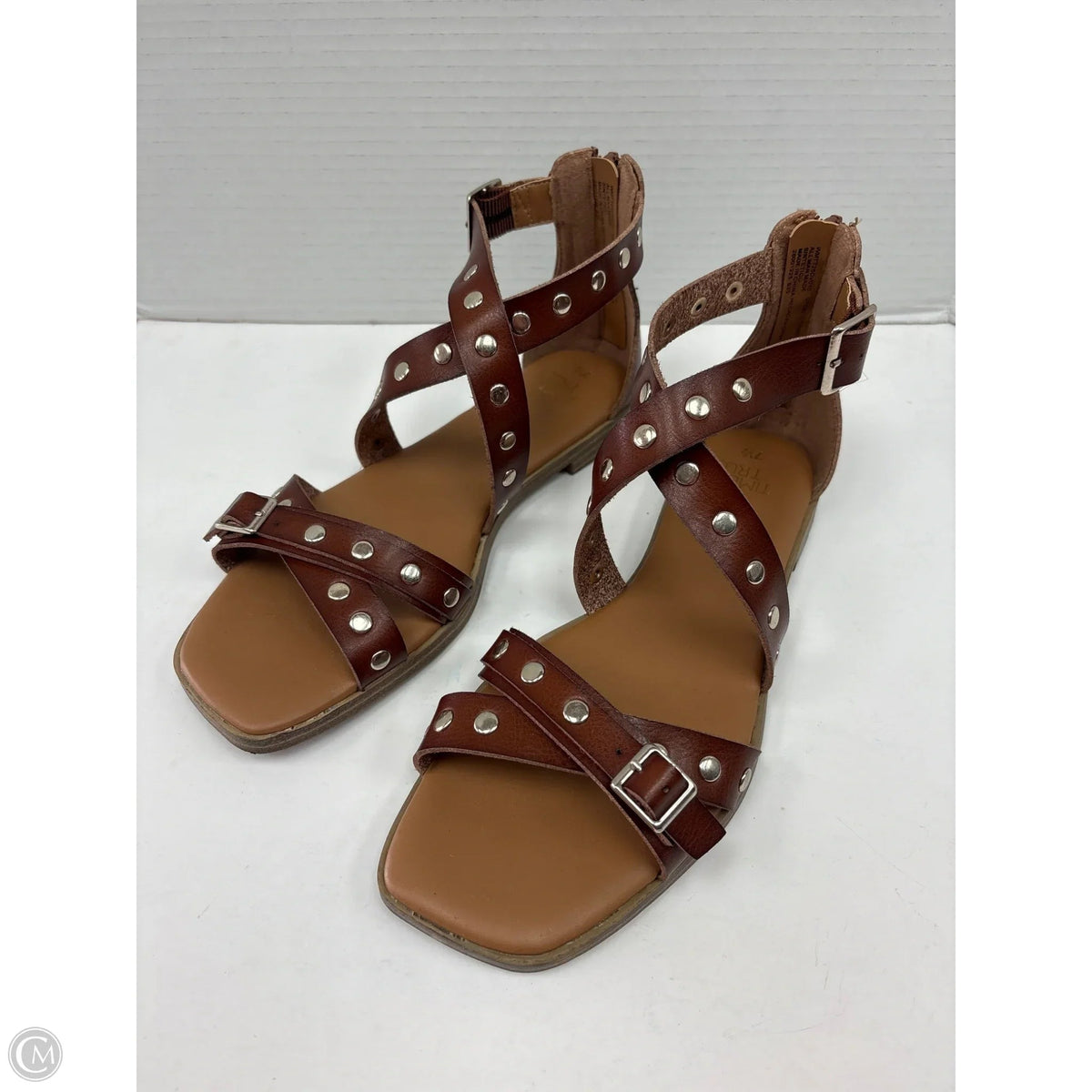 Sandals Flats By Time And Tru In Brown, Size: 7.5