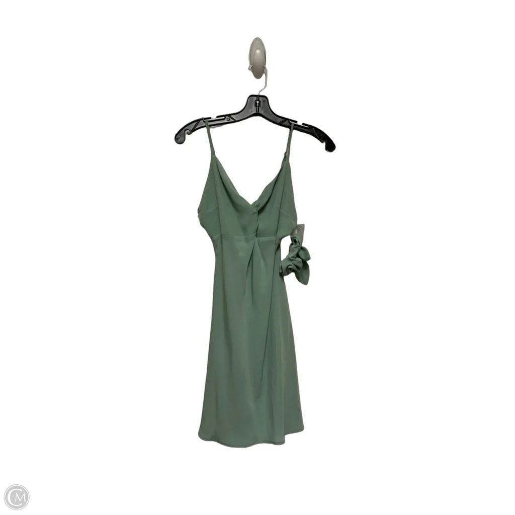 Dress Casual Short By Abercrombie And Fitch In Green, Size: Xs