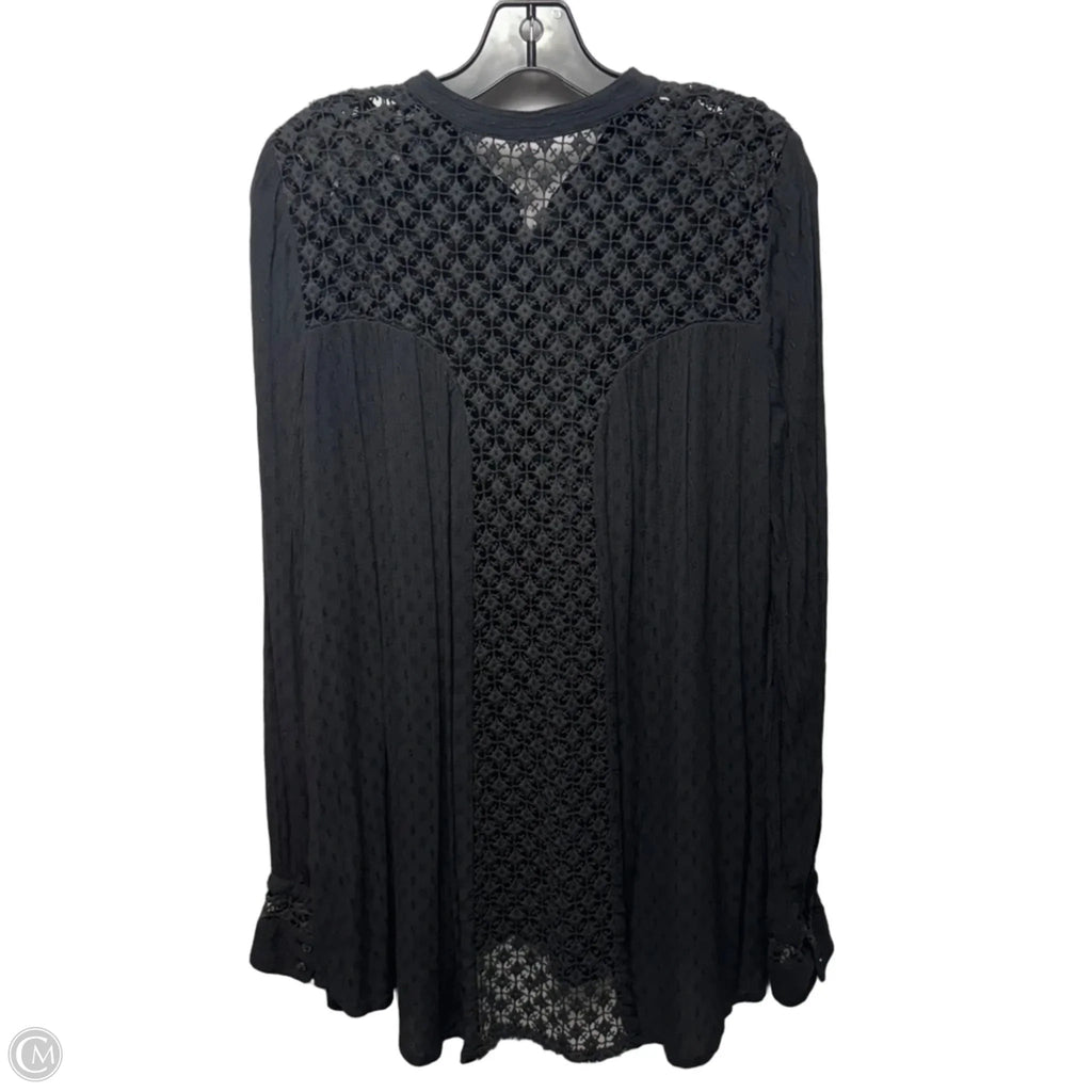Top Long Sleeve By Free People In Black, Size: M
