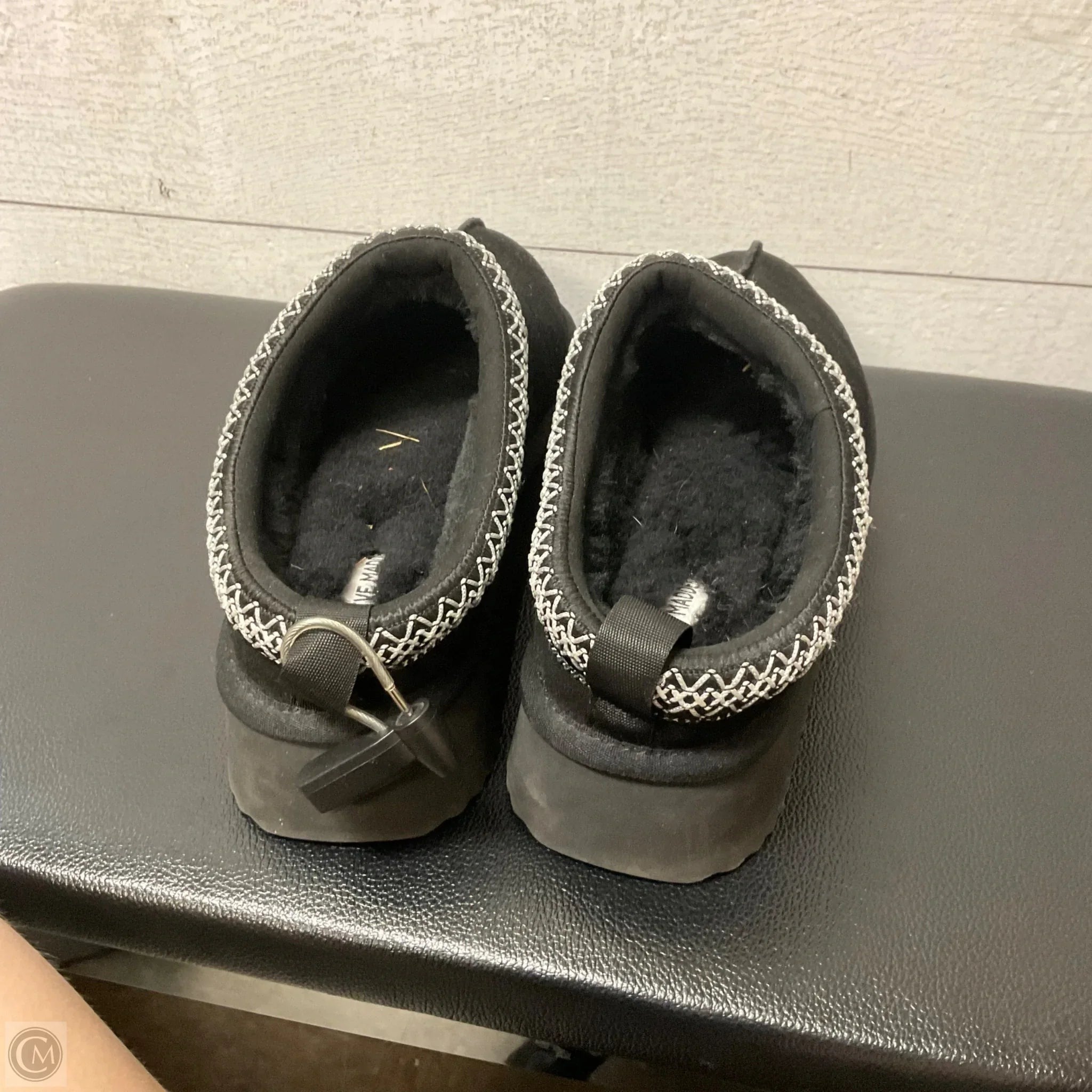 Shoes Flats By Steve Madden In Black, Size: 9.5