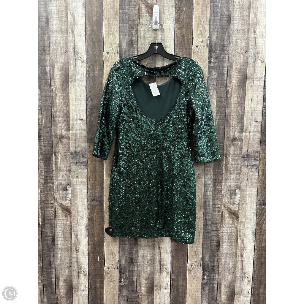 Dress Party Short By Express In Green, Size: M
