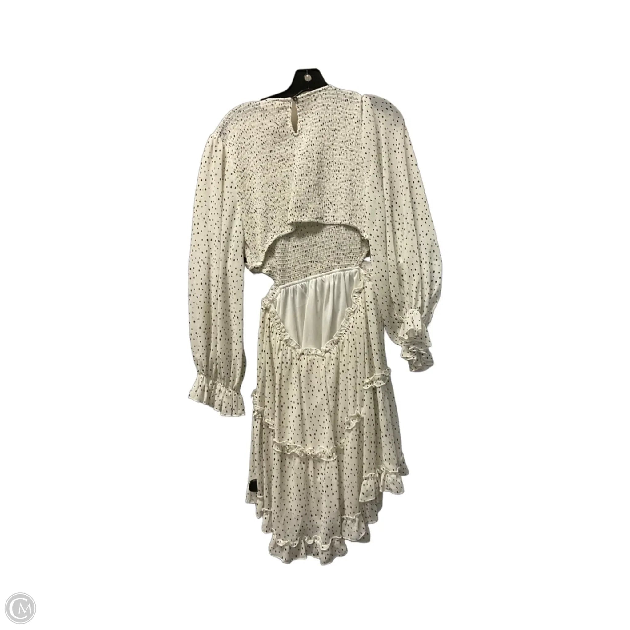 Dress Casual Short By Entro In Cream, Size: L