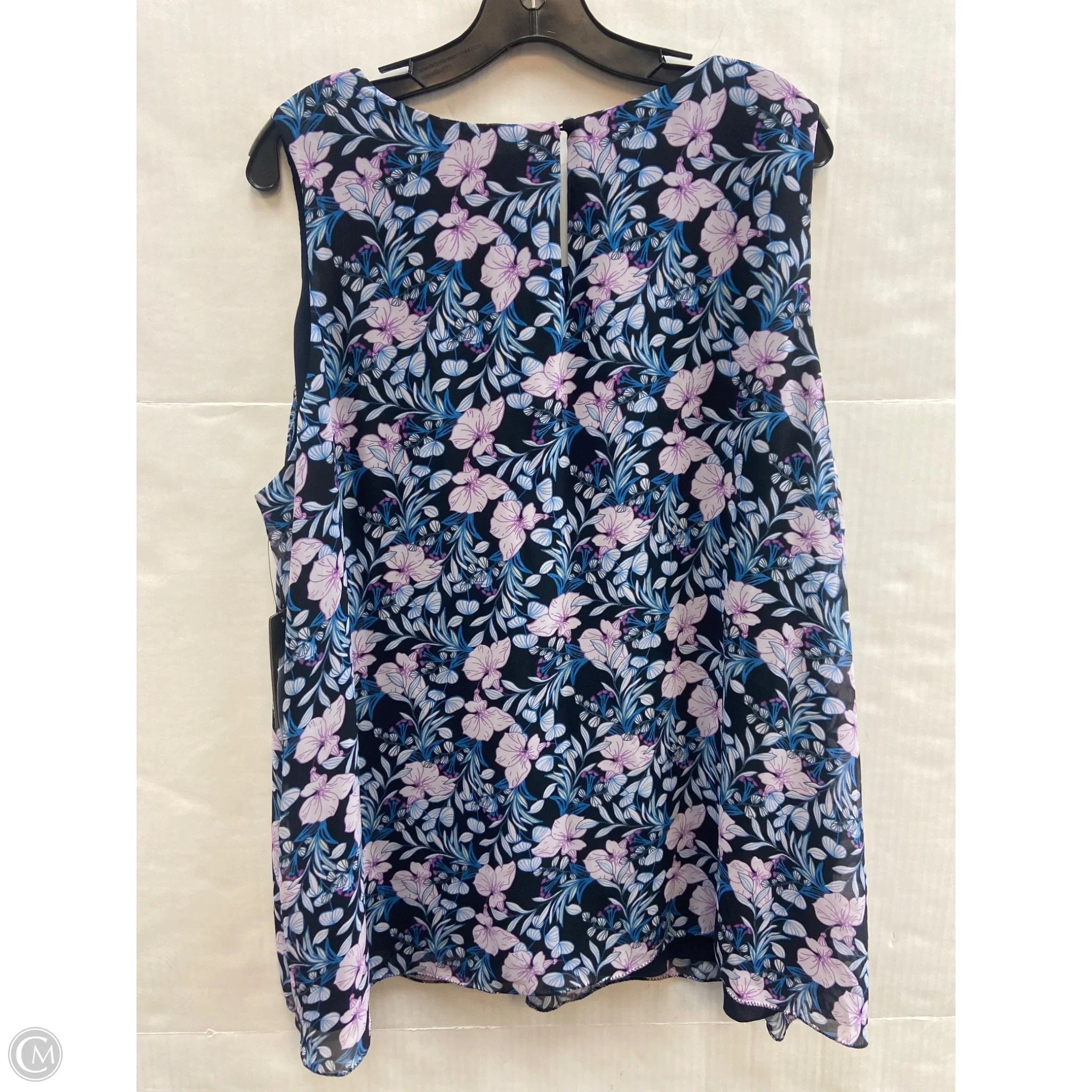 Top Sleeveless By Vince Camuto In Navy, Size: 3x