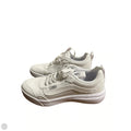 Shoes Sneakers By Vans In White, Size: 7