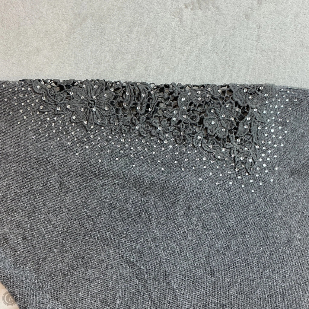 Top Long Sleeve By Milano In Grey, Size: 1x