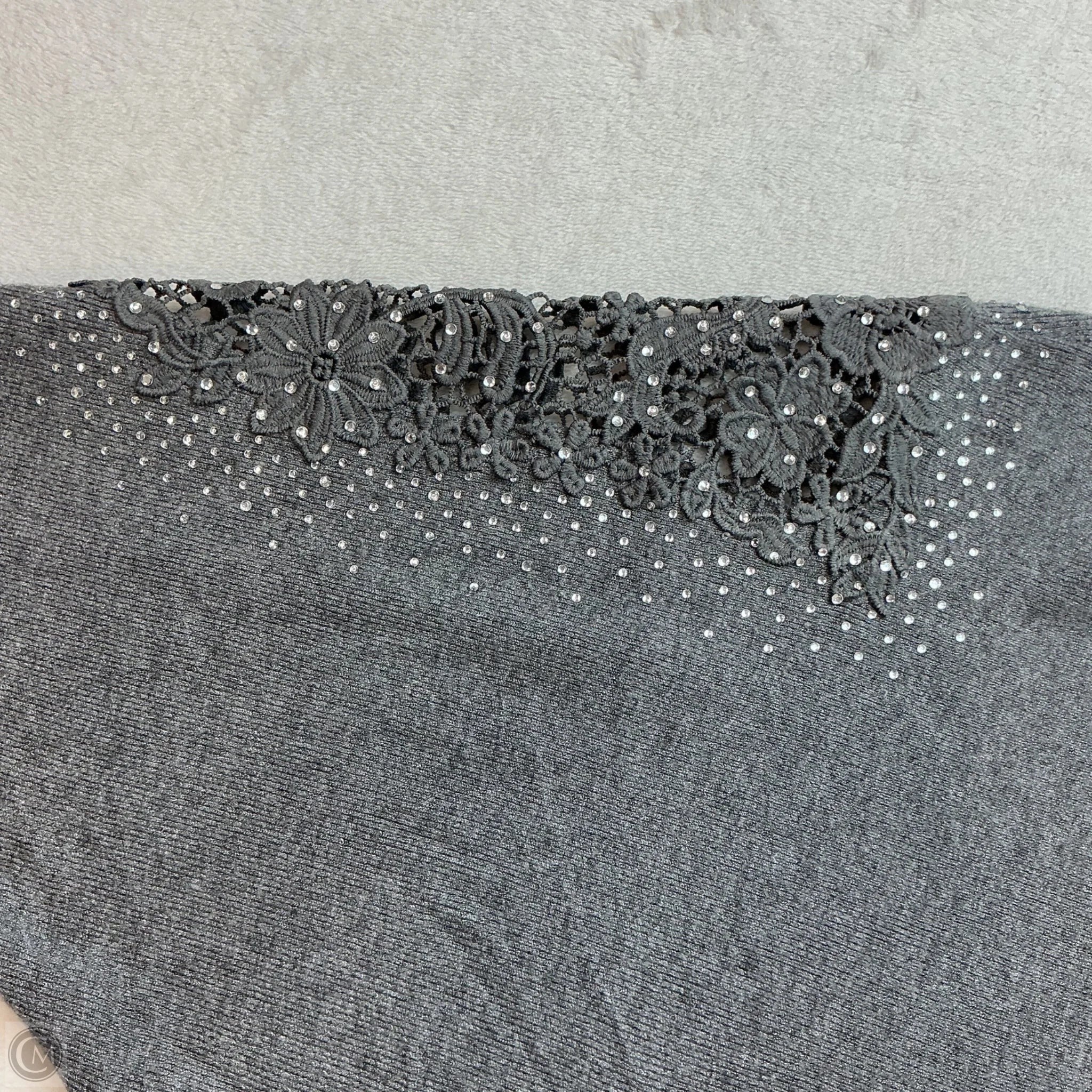 Top Long Sleeve By Milano In Grey, Size: 1x
