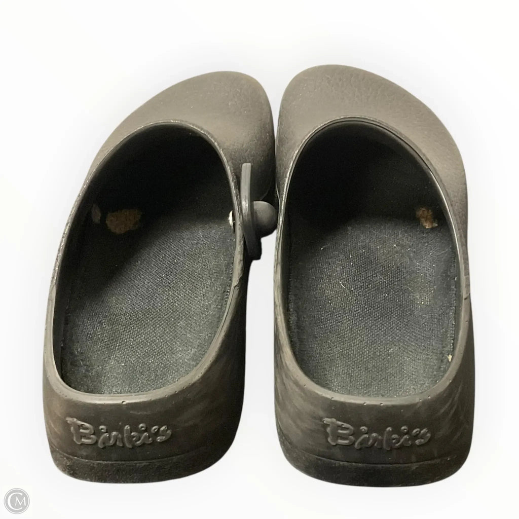Shoes Flats By Birkenstock In Black, Size: 10