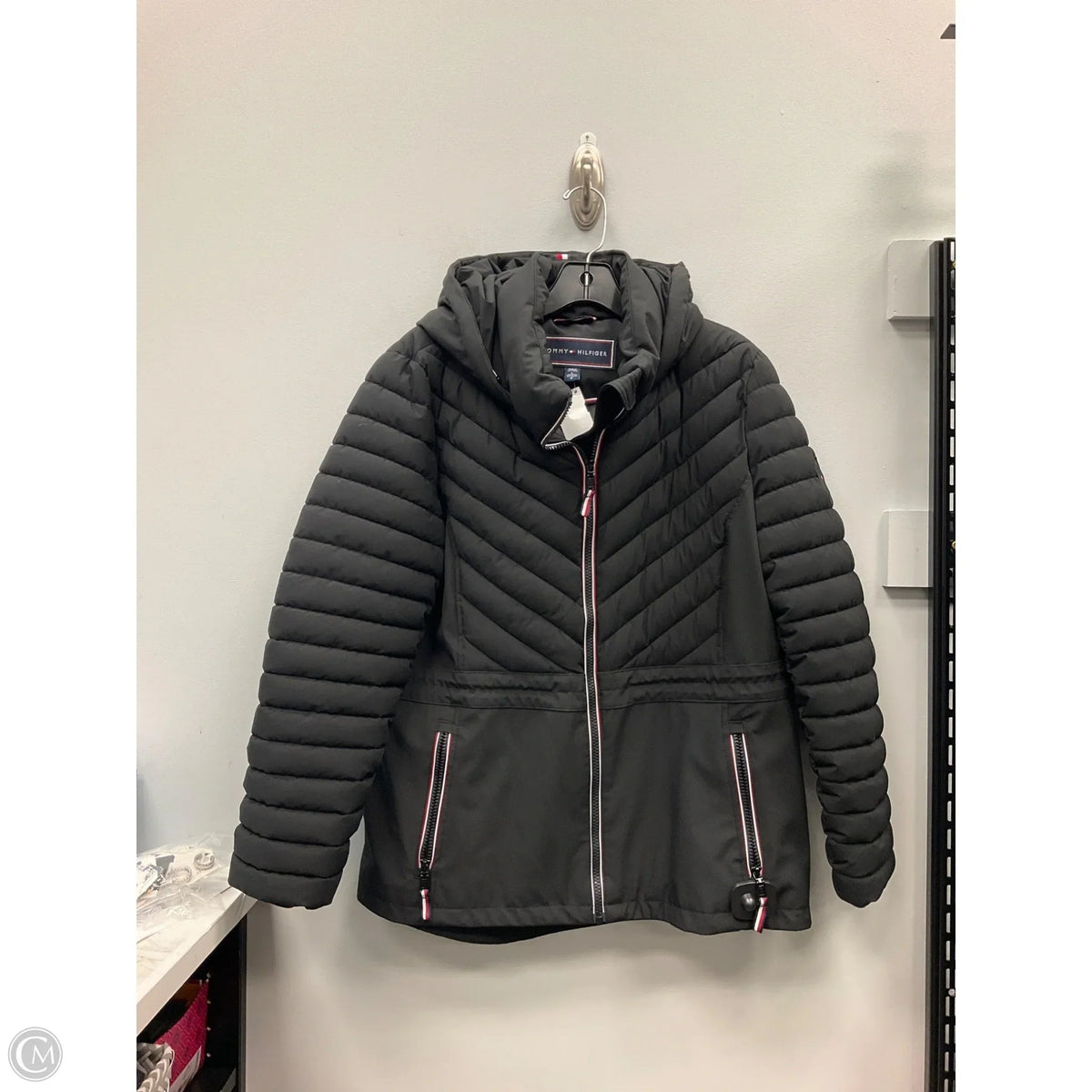 Jacket Puffer & Quilted By Tommy Hilfiger In Black, Size: L