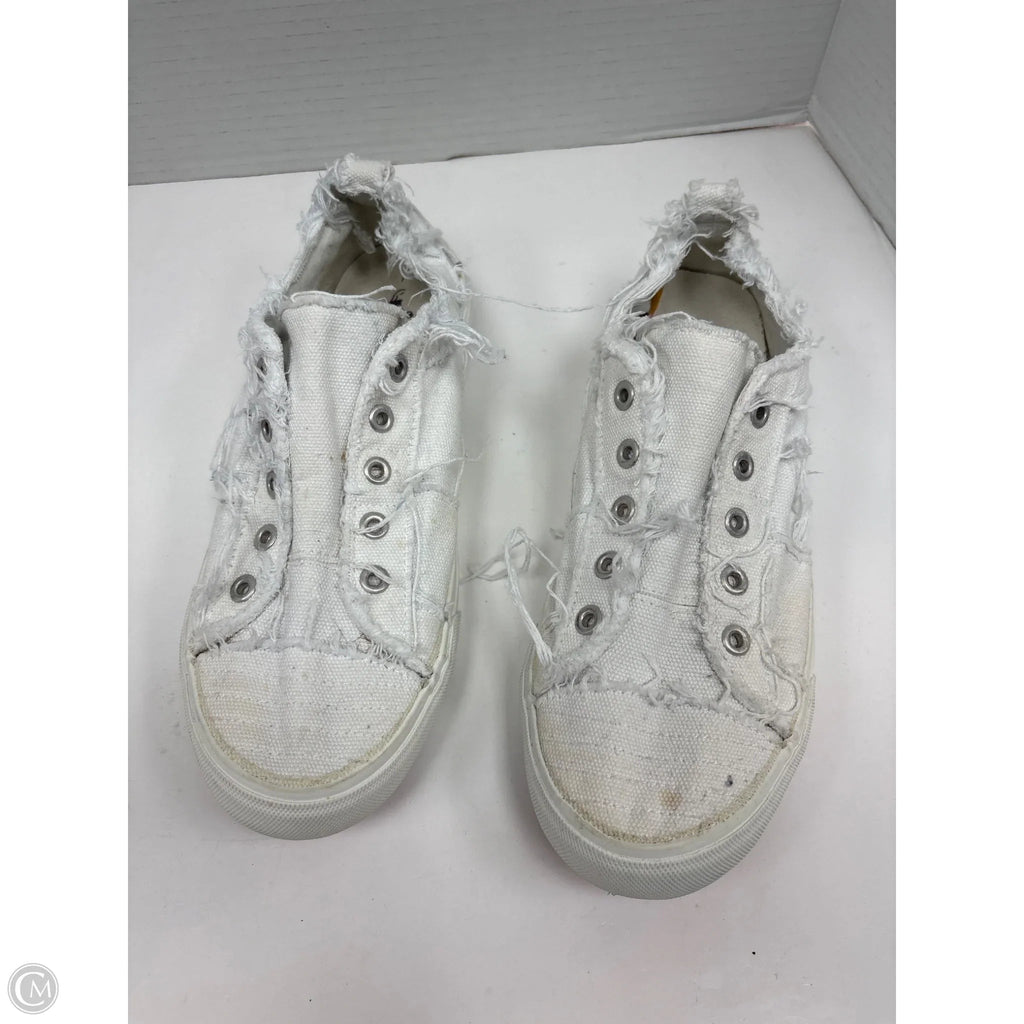 Shoes Sneakers By Corkys In White, Size: 9