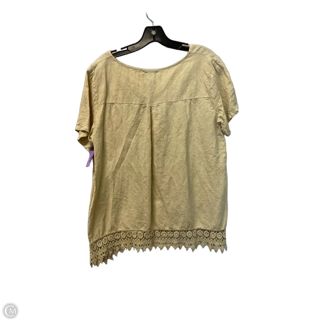 Top Short Sleeve By Terzo Millennio In Tan, Size: L