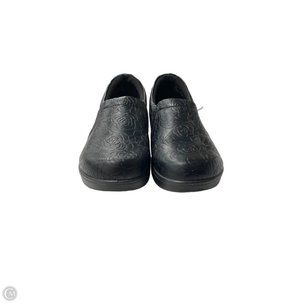 Shoes Flats By Easy Street In Black, Size: 8
