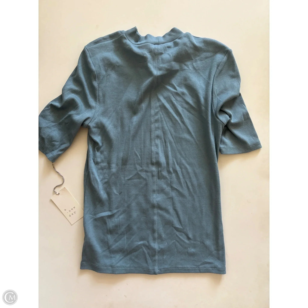 Top Short Sleeve By A New Day In Blue, Size: S