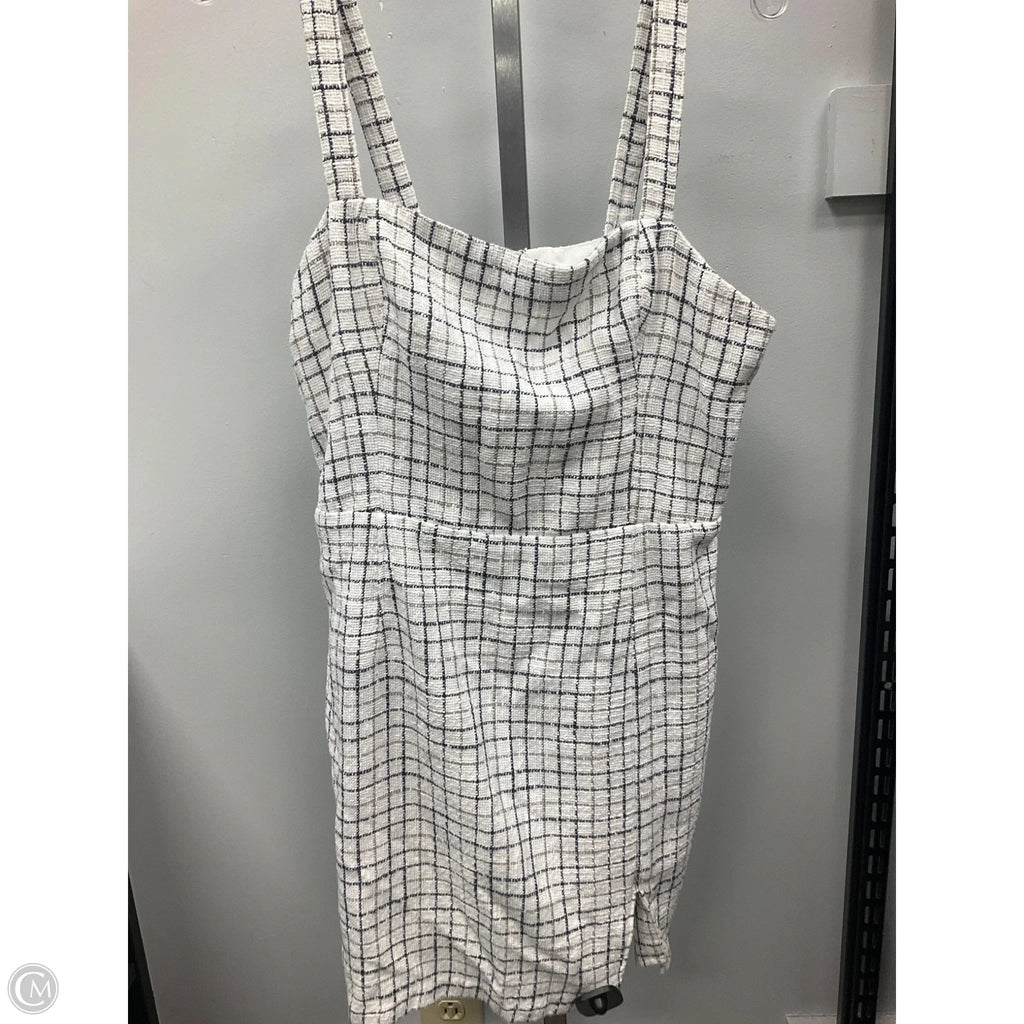 Dress Casual Short By Abercrombie And Fitch In Black, Size: L