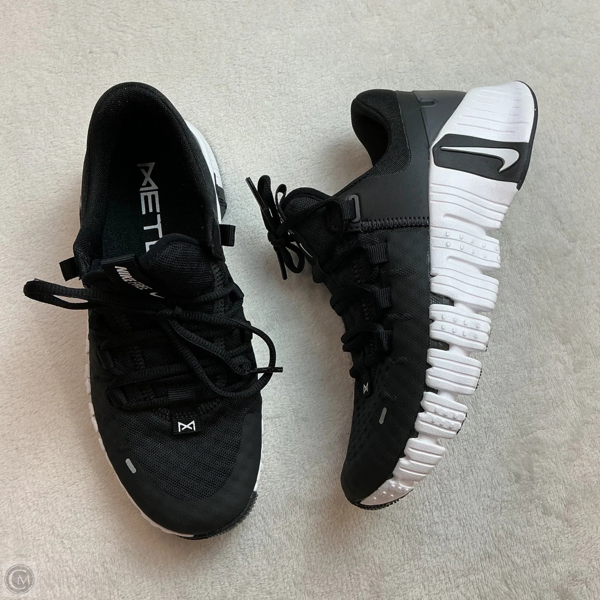 Shoes Athletic By Nike In Black, Size: 6.5