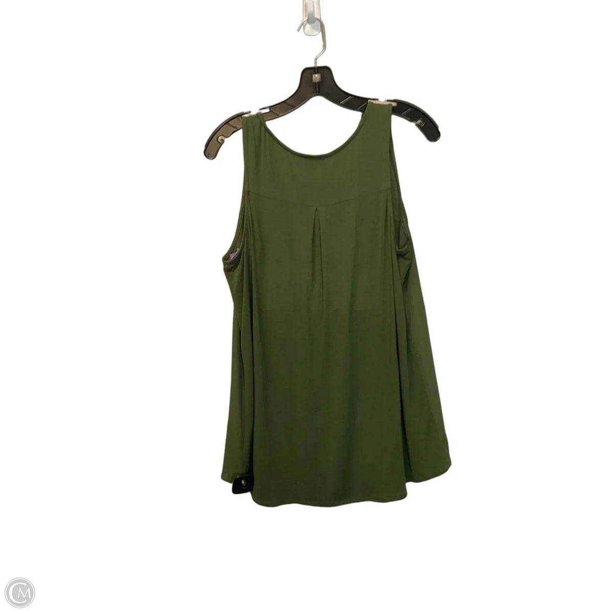 Top Sleeveless By Fortune & Ivy In Green, Size: M
