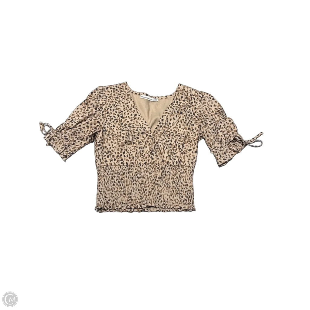 Top Short Sleeve By Abercrombie And Fitch In Brown, Size: Xxs
