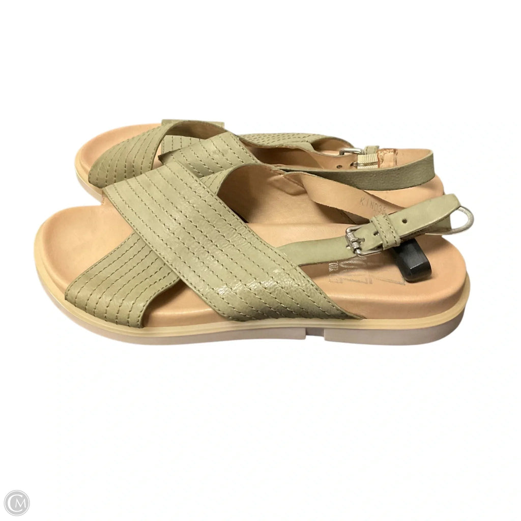 Sandals Flats By Miz Mooz In Green, Size: 7.5