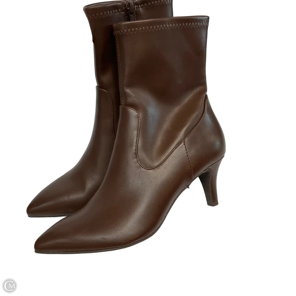 Boots Ankle Heels By Dolce Vita In Brown, Size: 10