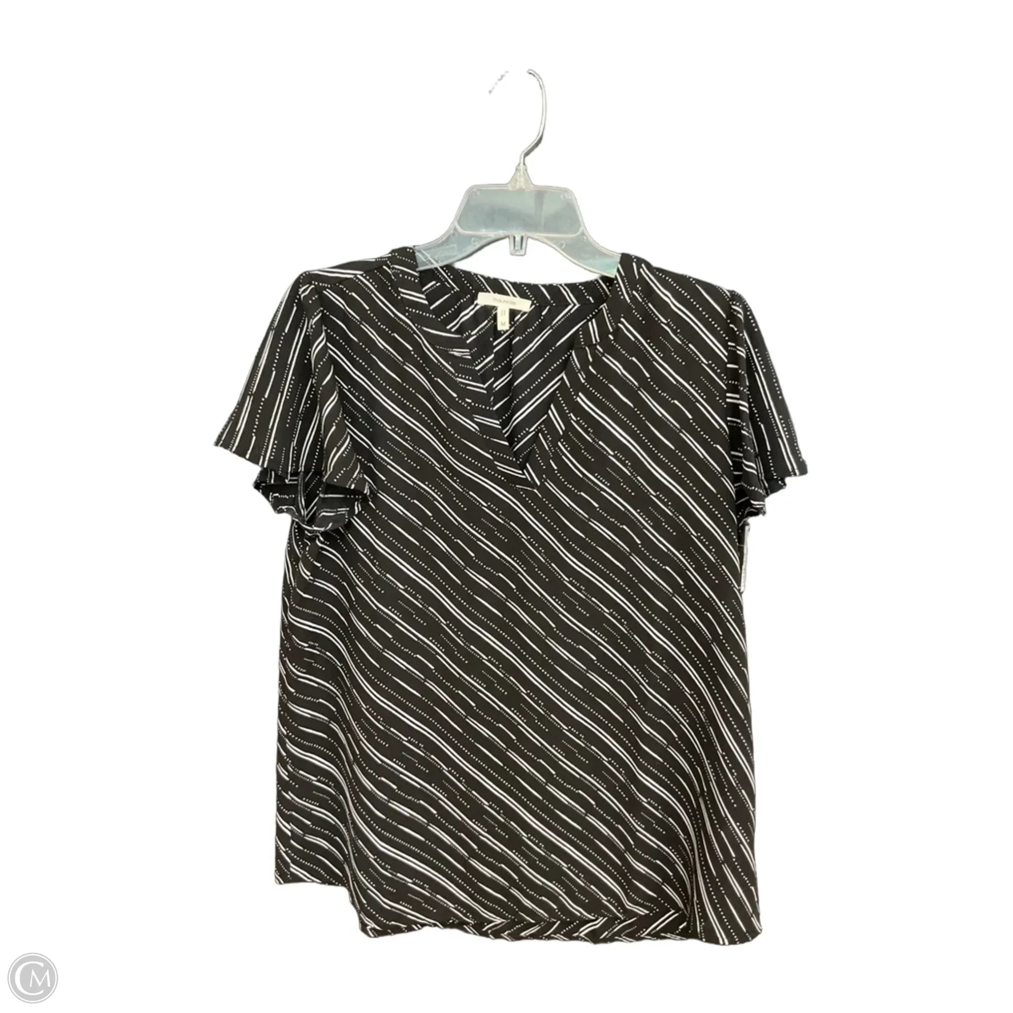 Top Short Sleeve By Maurices In Black, Size: M