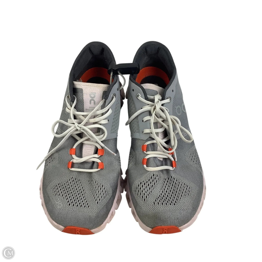 Shoes Athletic By On In Grey, Size: 10
