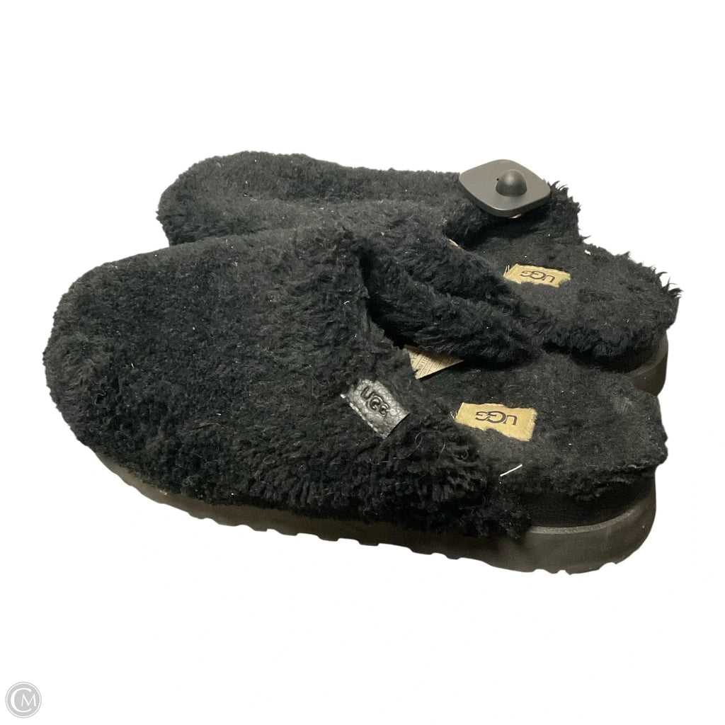 Shoes Designer By Ugg In Black, Size: 11