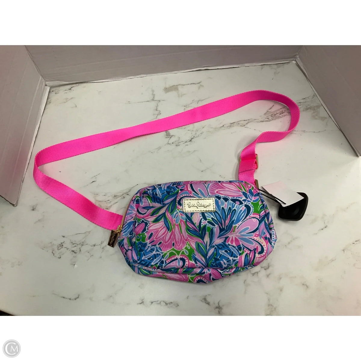 Belt Bag Designer By Lilly Pulitzer, Size: Small