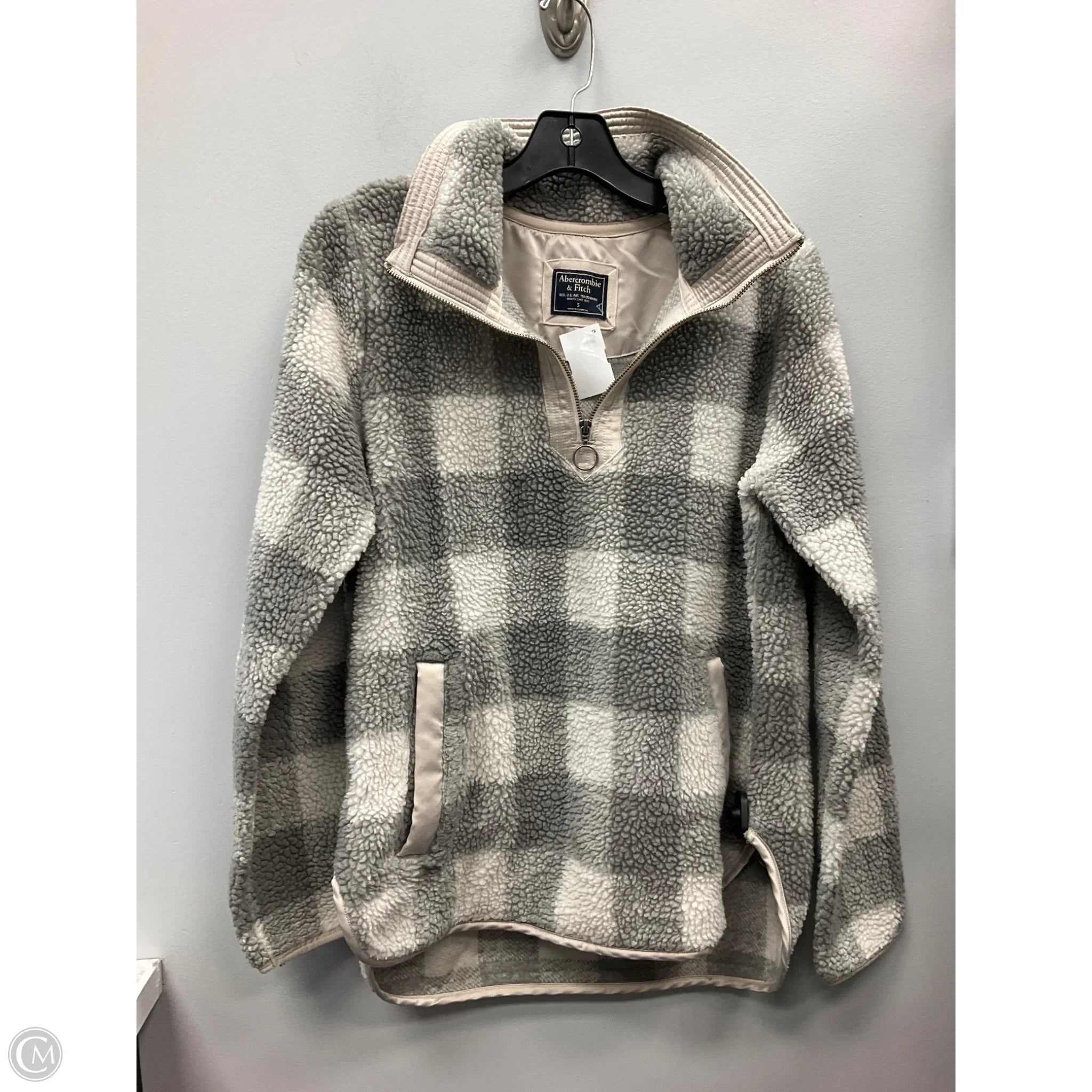 Jacket Faux Fur & Sherpa By Abercrombie And Fitch In Grey, Size: S