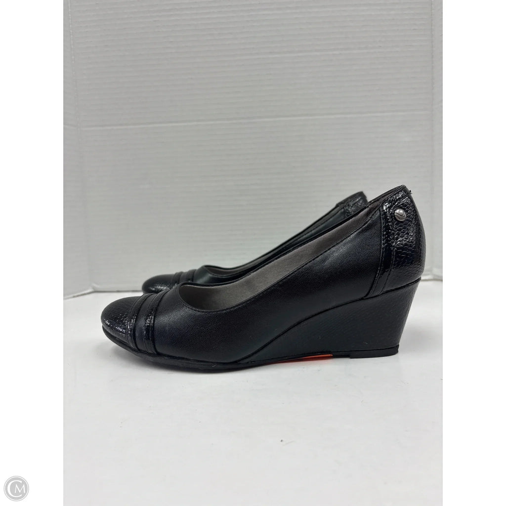 Shoes Heels Wedge By Life Stride In Black, Size: 7