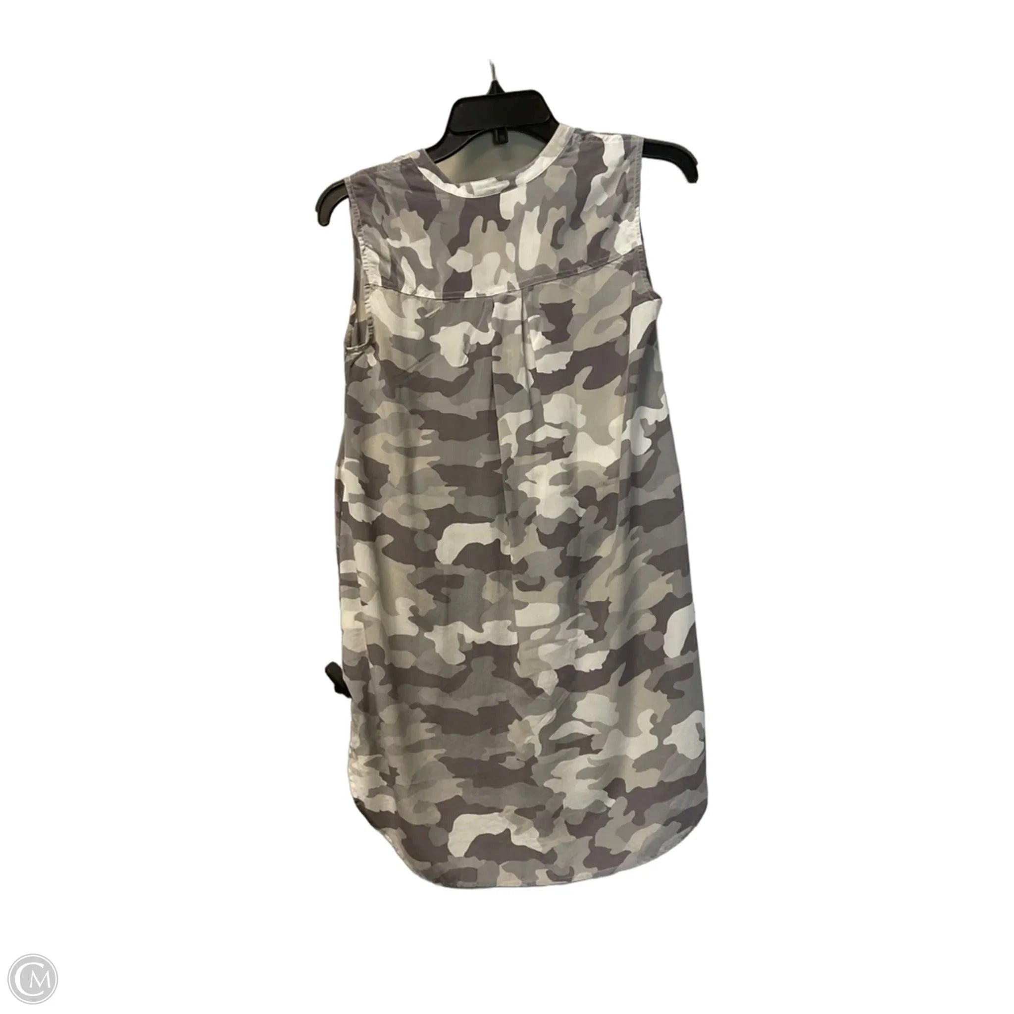 Top Sleeveless By Clothes Mentor In Camouflage Print, Size: Xs