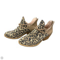 Boots Ankle Flats By Very G In Animal Print, Size: 8