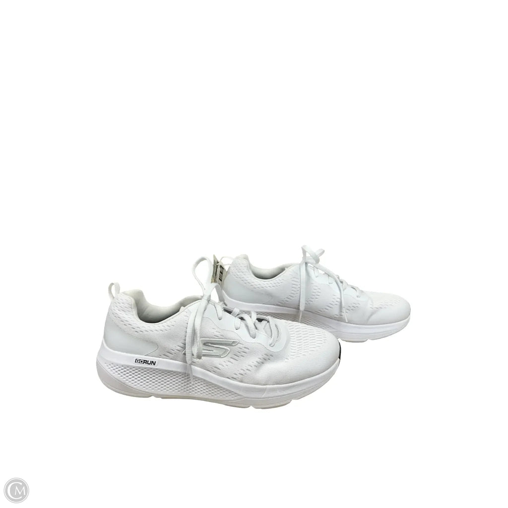 Shoes Athletic By Skechers In White, Size: 10