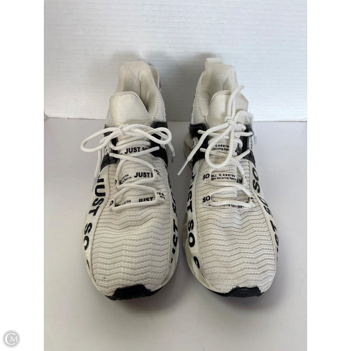 Shoes Athletic By Clothes Mentor In White, Size: 11.5