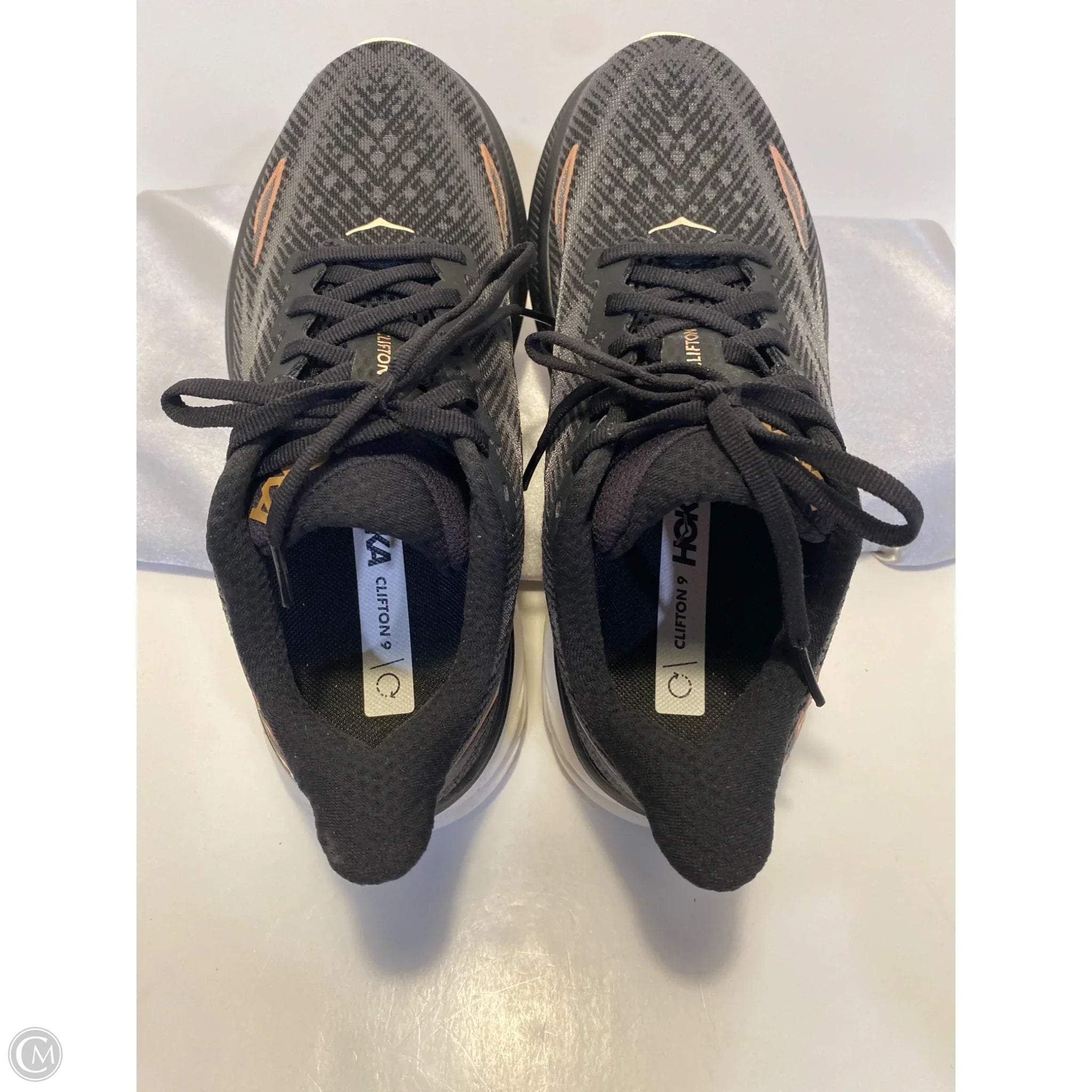 Shoes Athletic By Hoka In Black, Size: 6.5