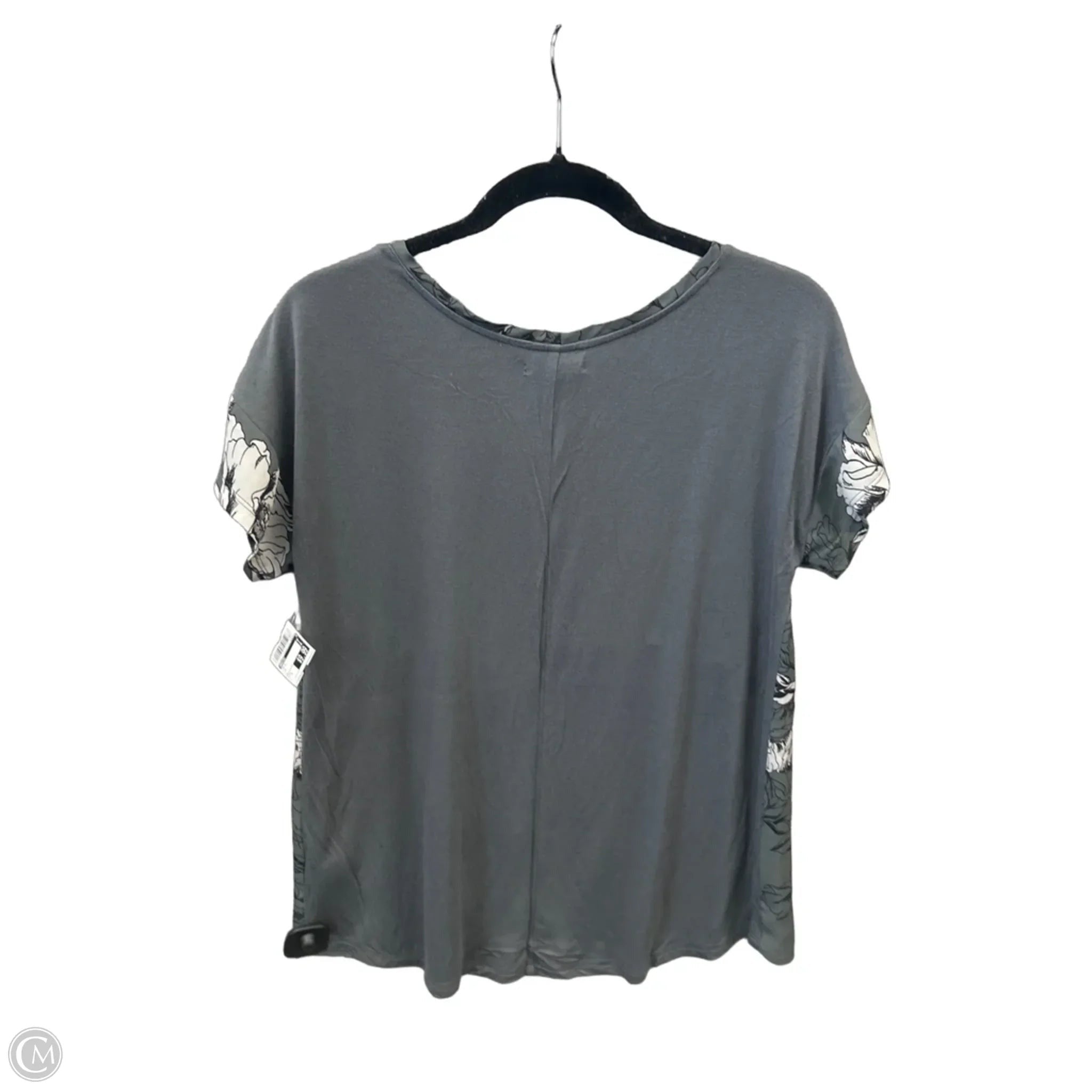Top Short Sleeve By Maurices In Grey, Size: S