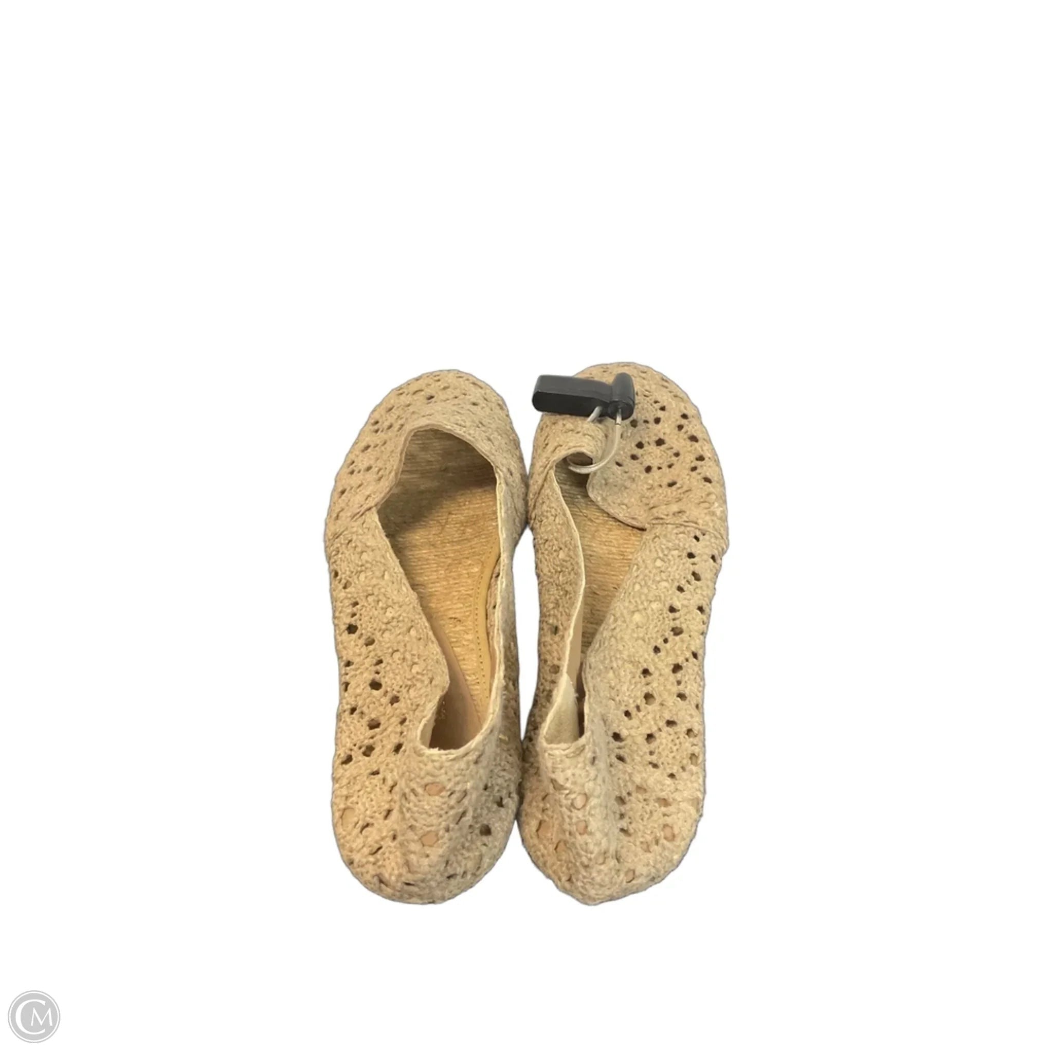 Shoes Flats By Cmc In Tan, Size: 9