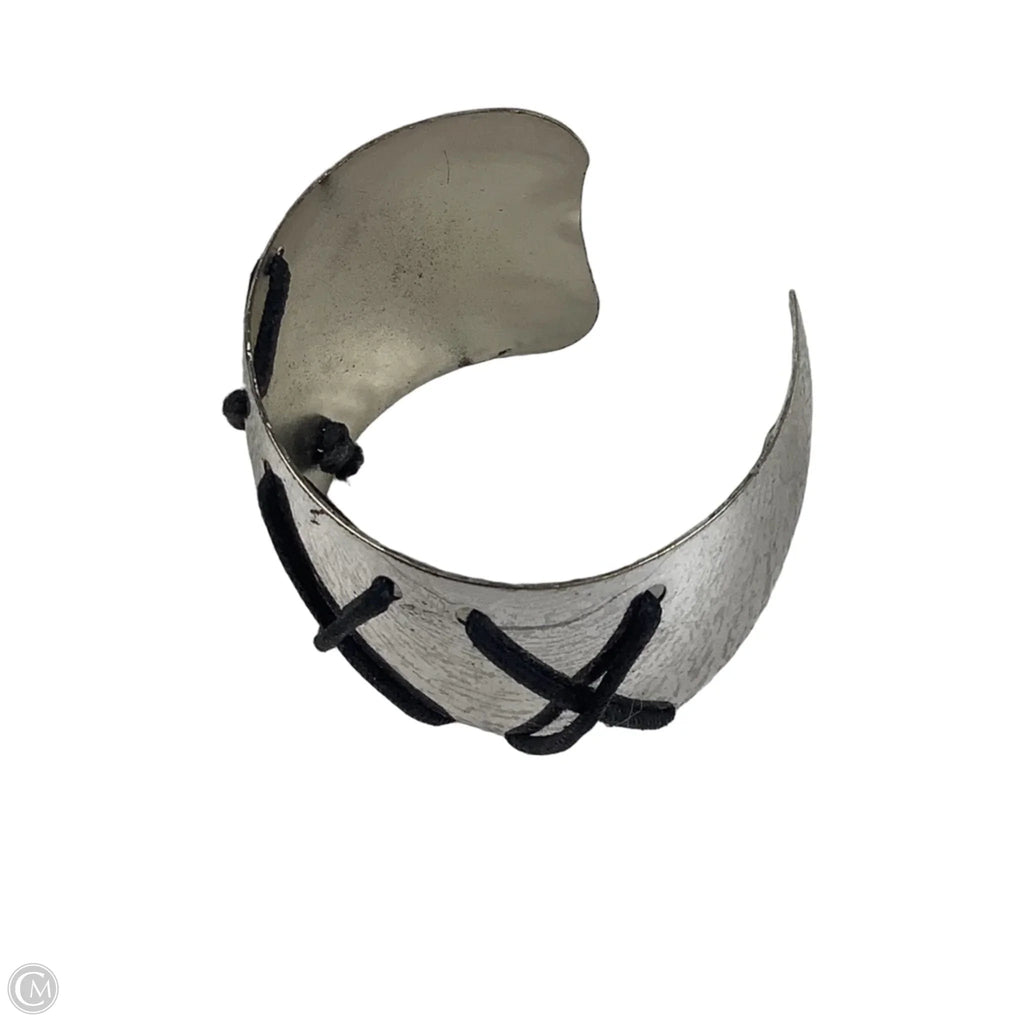 Bracelet Cuff By Clothes Mentor XS