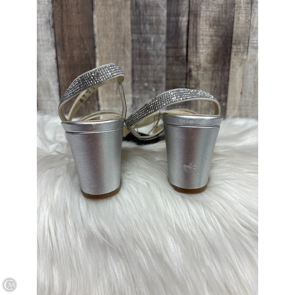 Shoes Heels Block By Naturalizer In Silver, Size: 9