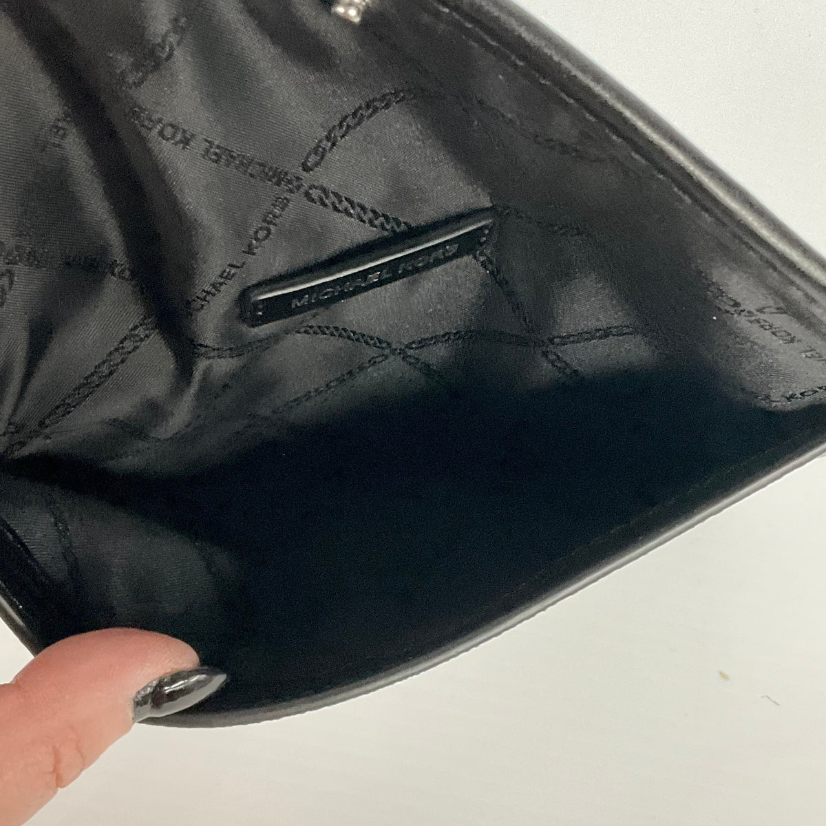 Wristlet Designer By Michael Kors, Size: Medium