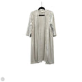 Shawl By Chicos In White, Size: L
