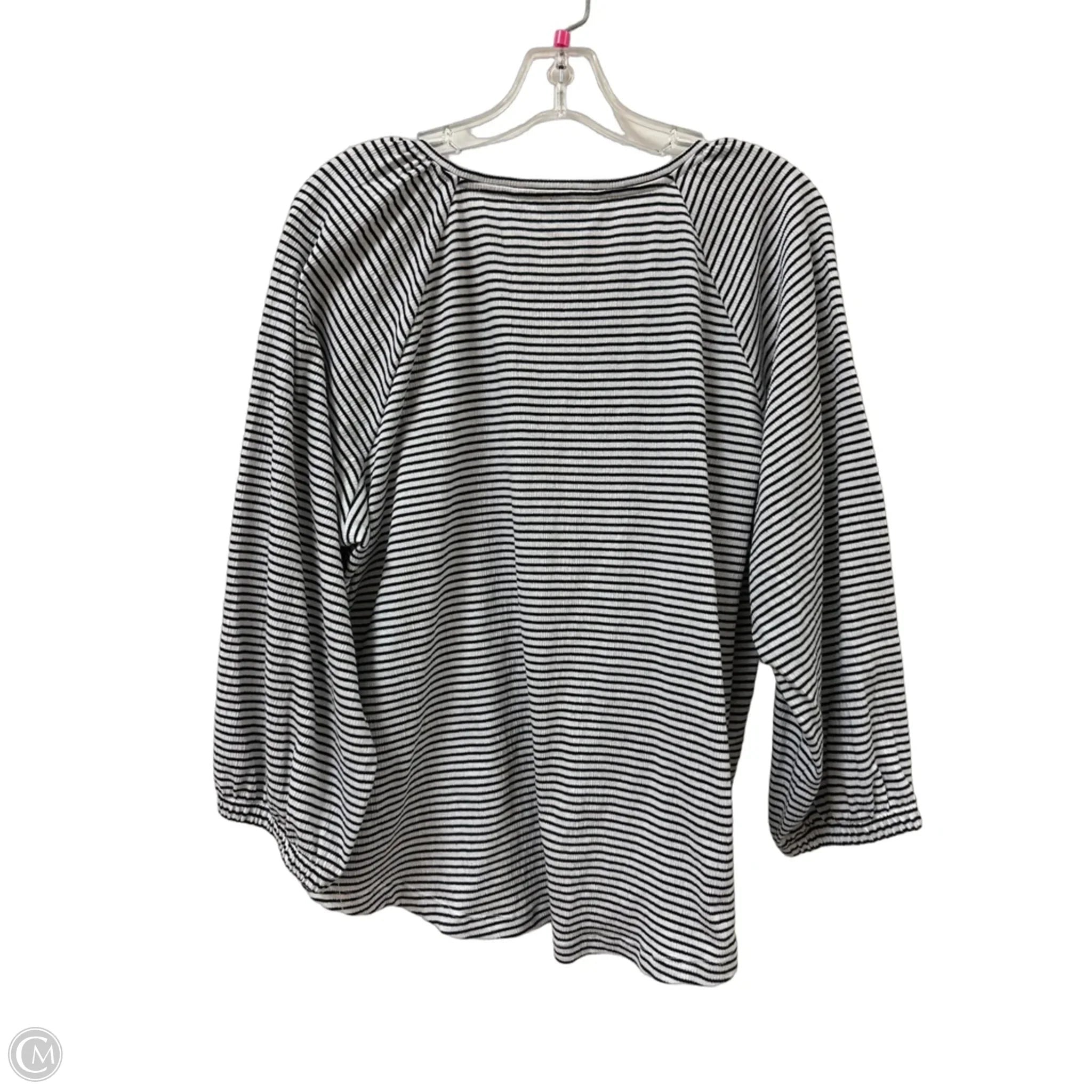 Top Long Sleeve By Chicos In Black & White, Size: Xl
