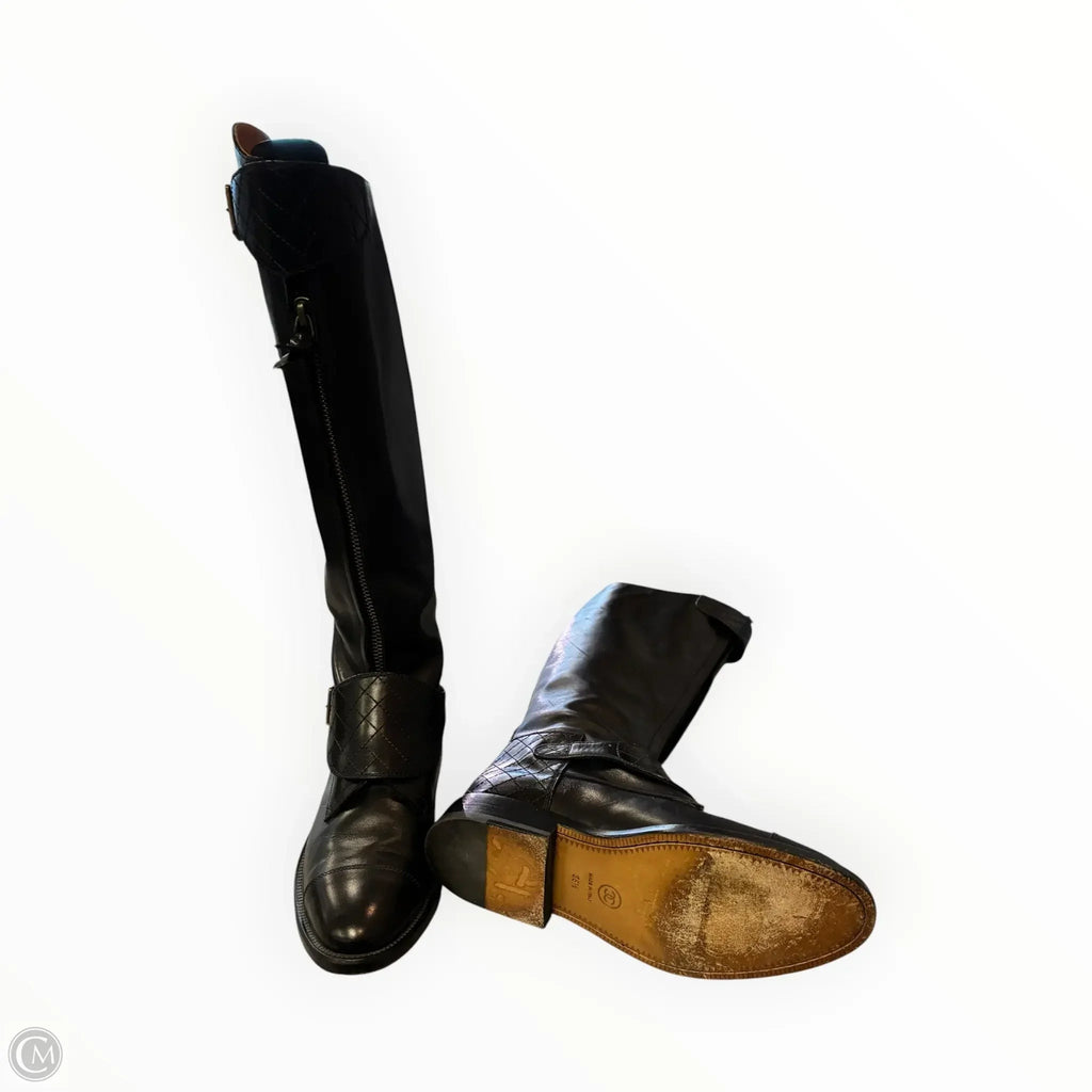 Boots Luxury Designer By Chanel In Black, Size: 7.5