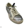 Shoes Sneakers By Dolce Vita In Silver, Size: 8