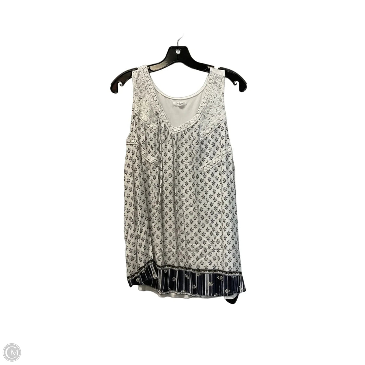 Top Sleeveless By Maurices In White, Size: 2